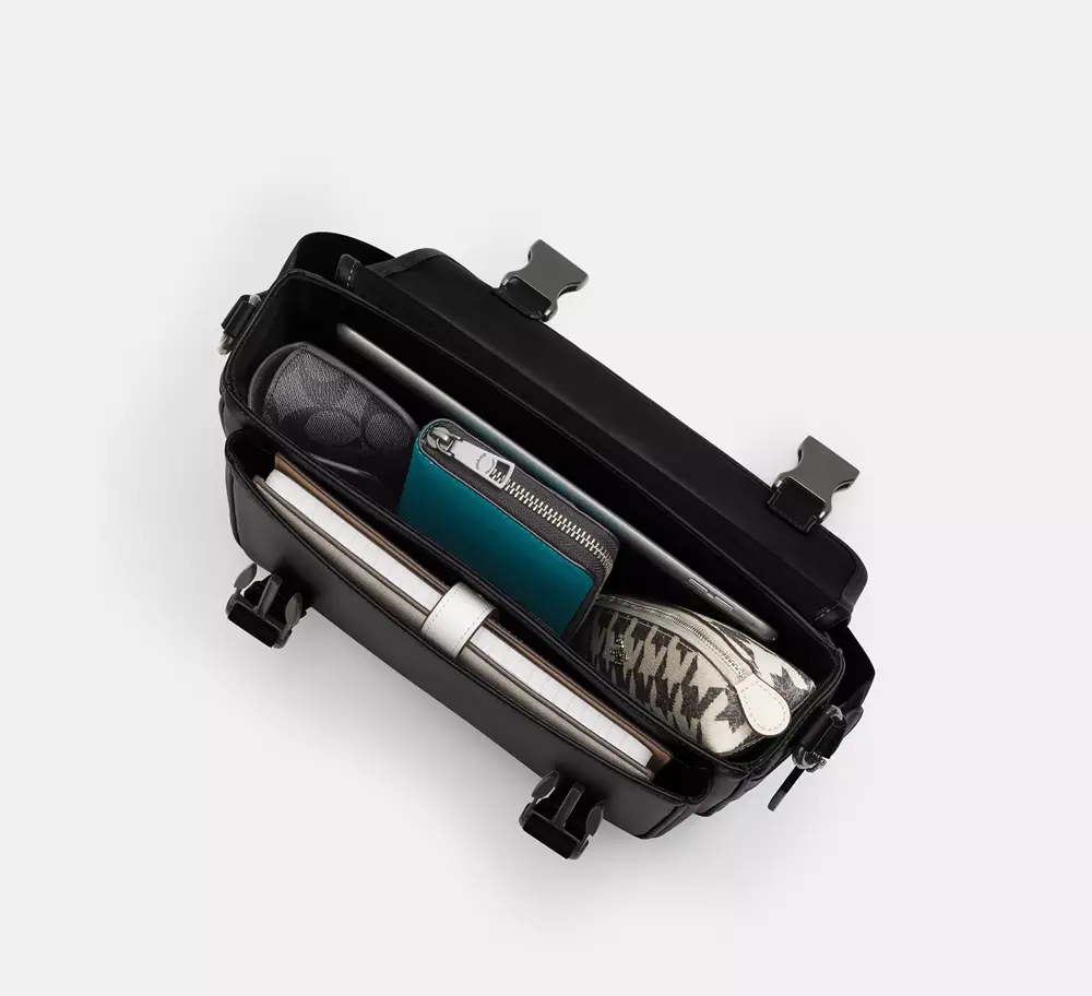 Túi Coach Racer Messenger In Signature ‘Black’ CT716-QBMI5 - Ảnh 3