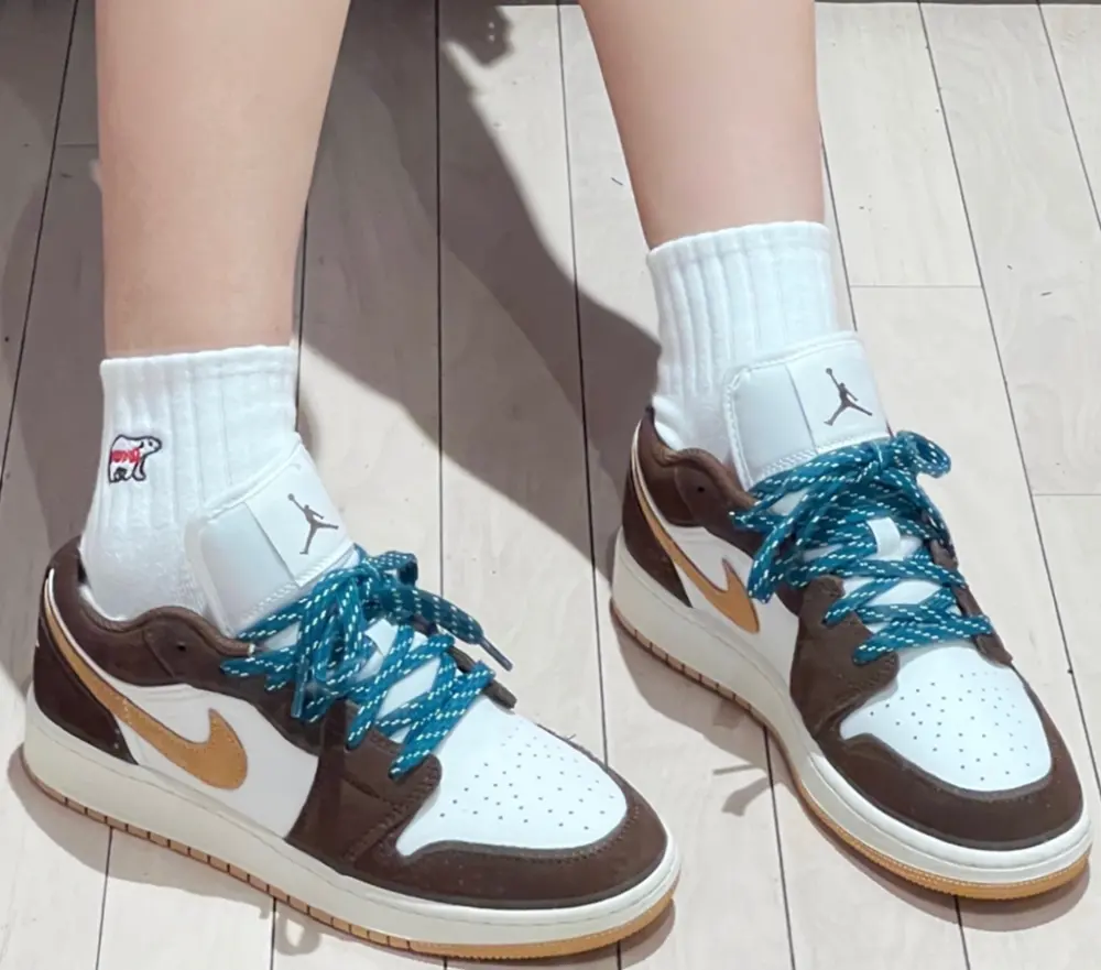 Alternative view of Giày Nike Air Jordan 1 Low ‘Cacao Wow’ FB2216-200