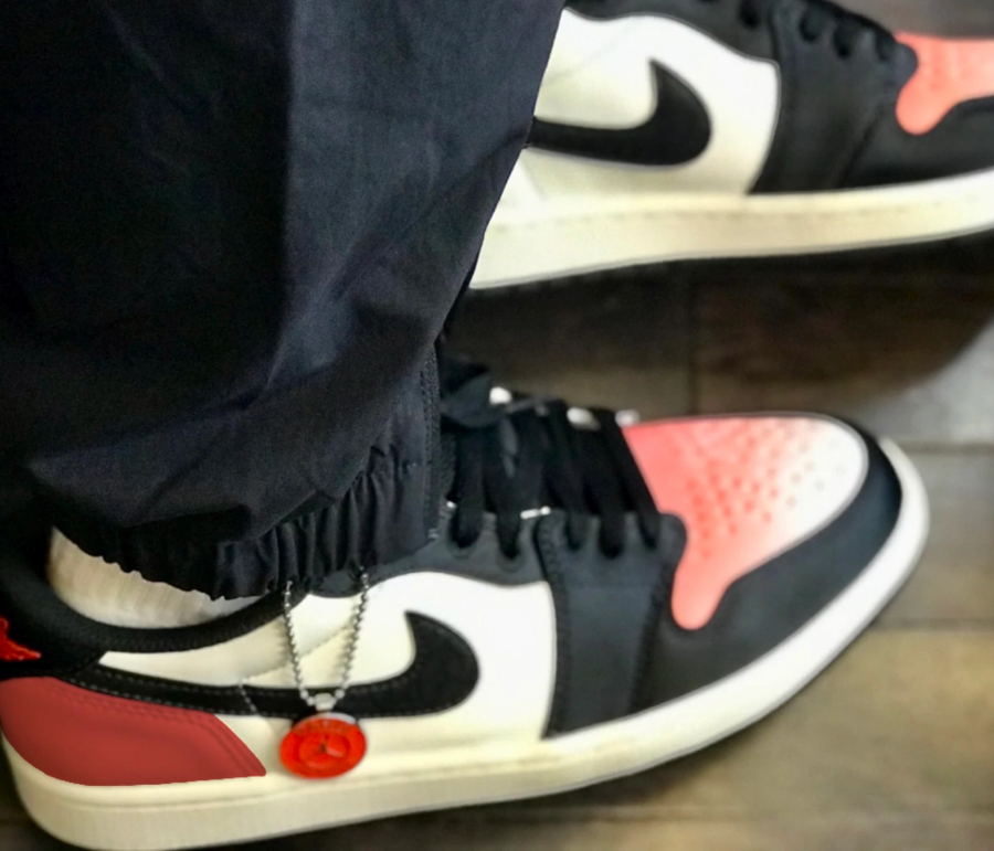Alternative view of Giày Nike Air Jordan 1 Low Paris Saint-Germain 'Sail' HF8828-100