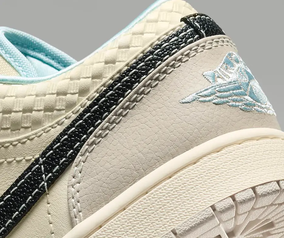 Giày Nike Jordan 1 Low SE 'Sanddrift Glacier Blue' HQ3440-101 - Ảnh 3