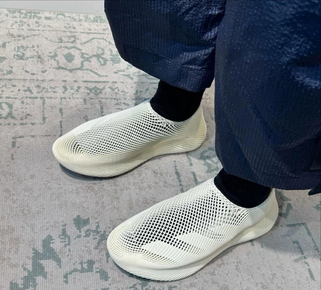 Alternative view of Giày Adidas Climamog 'Off White' JQ8739