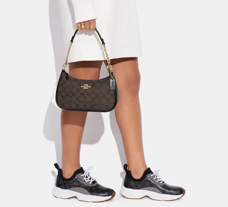 Alternative view of Túi Coach Teri Shoulder Bag Signature Canvas ‘Brown’ CA548-IMAA8