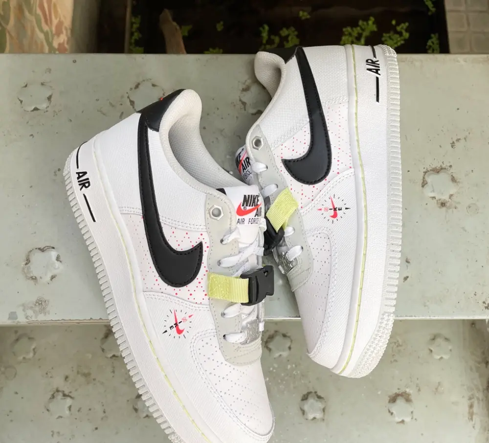 Giày Nike Air Force 1 LV8 GS ‘Swoosh Compass’ DC2532-100 - Ảnh 4