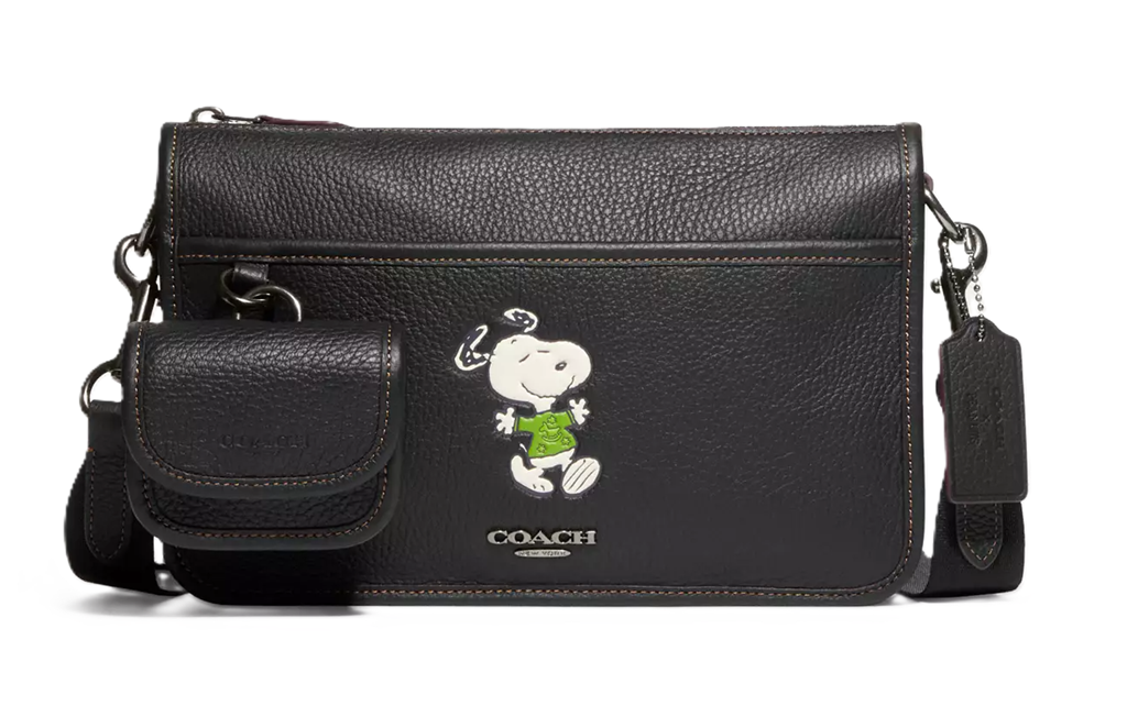 Túi Coach x Peanuts Heritage Convertible With ‘Snoopy Motif’ CE710-QBM2