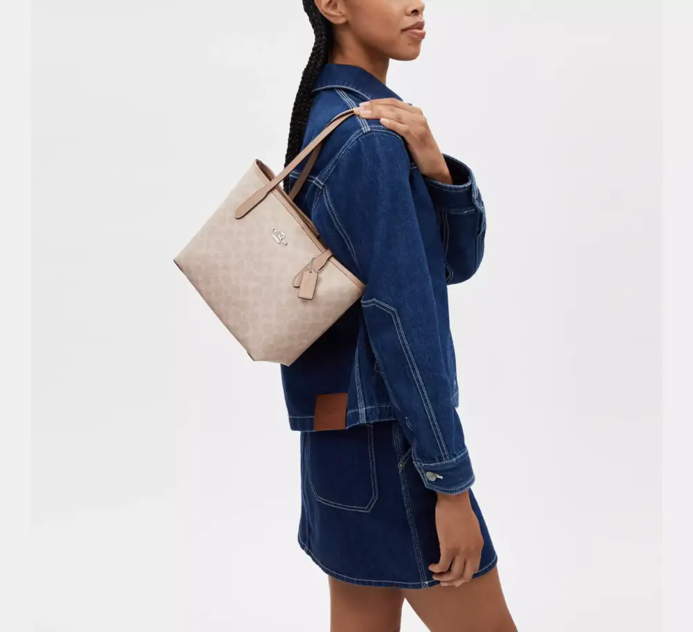 Túi Coach Small City Tote Bag Signature Canvas 'White' CU759-SVPWH - Ảnh 5