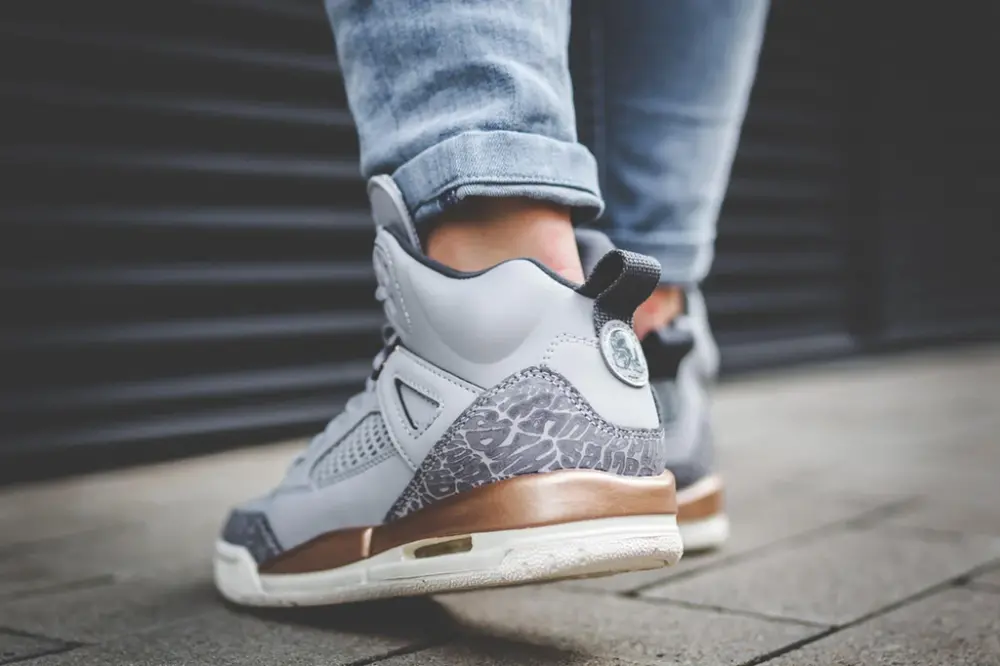 Giày Nike Air Jordan Spizike GS ‘Wolf Grey’ 535712-018 - Ảnh 3