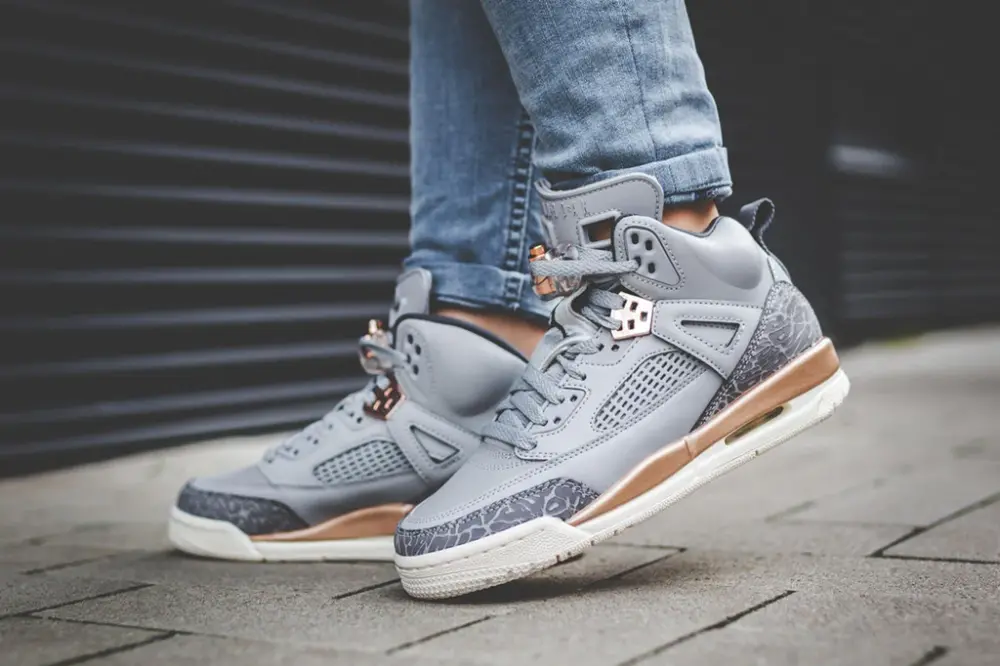 Alternative view of Giày Nike Air Jordan Spizike GS ‘Wolf Grey’ 535712-018