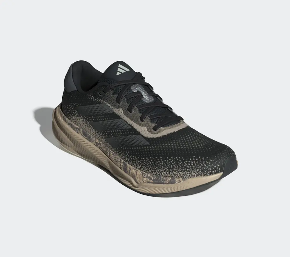 Alternative view of Giày Adidas Supernova Stride ‘Black’ IE1074