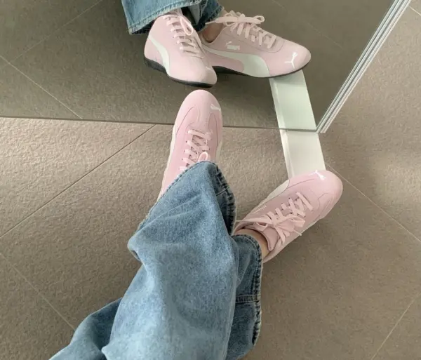 Alternative view of Giày Puma Speedcat OG ‘Pink White’ 398846-04