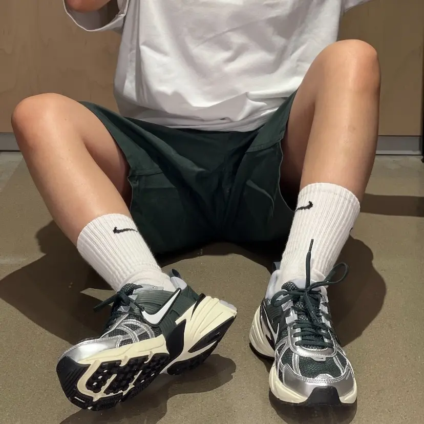 Giày Nike V2K Run ‘Vintage Green’ HJ4497-300 - Ảnh 5