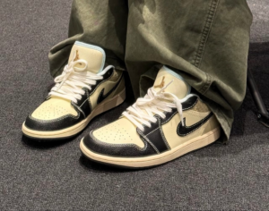 Alternative view of Giày Nike Air Jordan 1 Low SE ‘Woven’ HQ3437-101