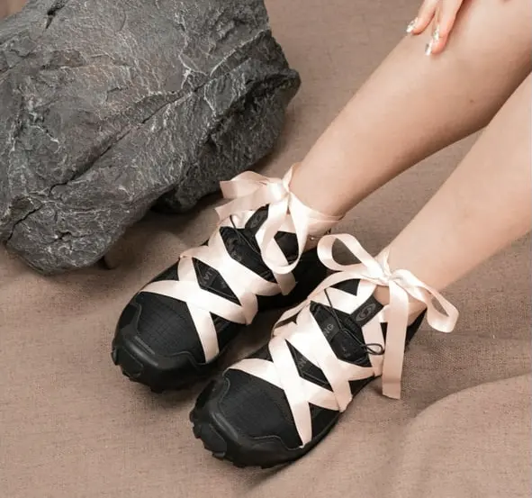 Giày Salomon x Sandy Liang Speedcross 3 Ribbon ‘Black’ 476195 - Ảnh 4