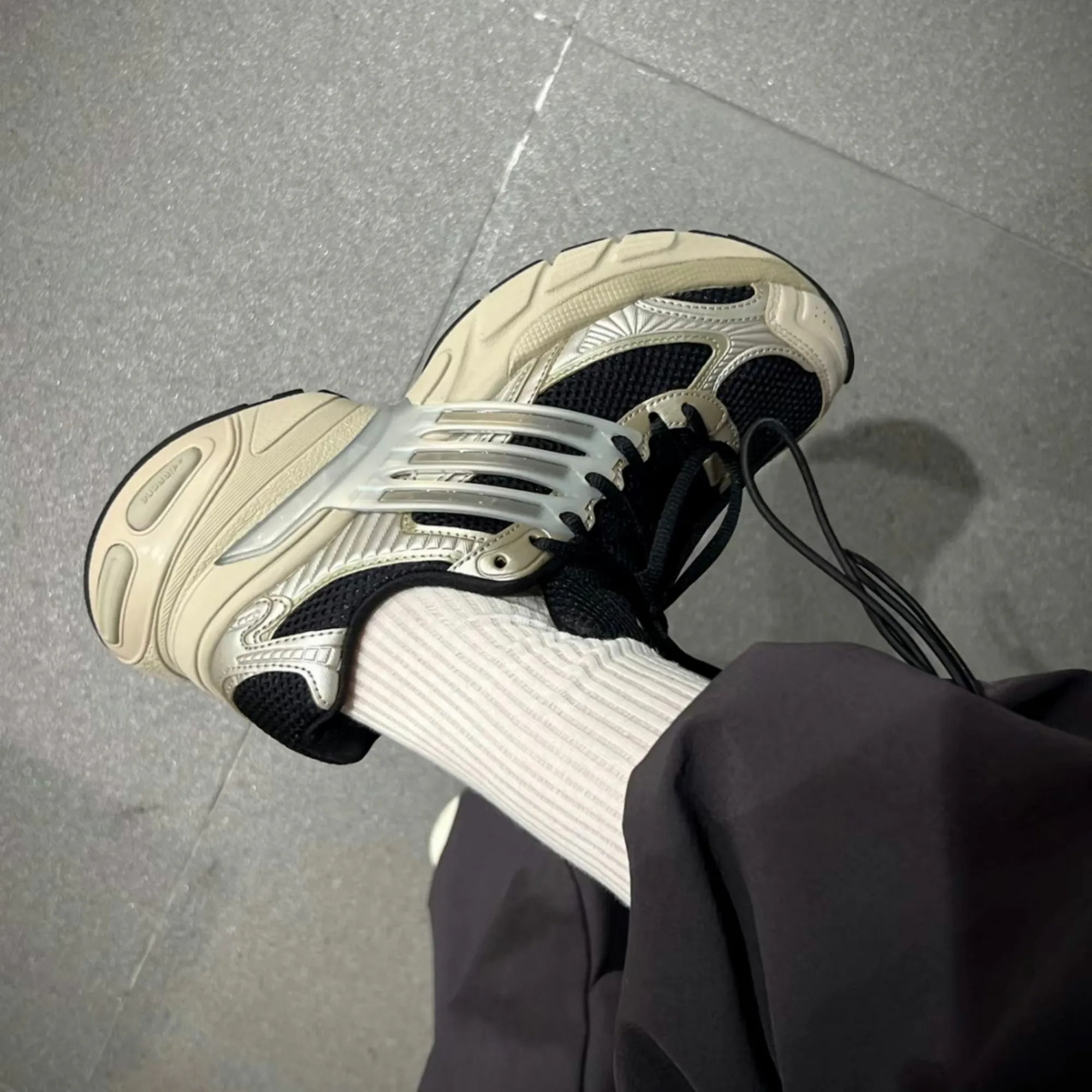 Giày Adidas Adistar XLG Originals 'Beige' IF6936 - Jordan 1