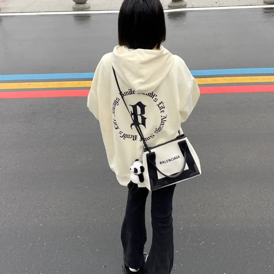 Alternative view of Túi Balenciaga Cabas Handbag ‘Ivory Black’ 3903462HH3N9260