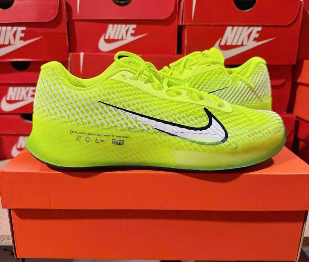 Alternative view of Giày Nike Court Air Zoom Vapor 11 'Volt' DR6966-700
