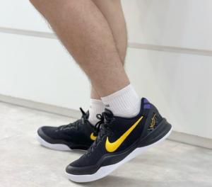 Alternative view of Giày Nike Kobe 8 Protro 'Lakers Away' HF9550-001