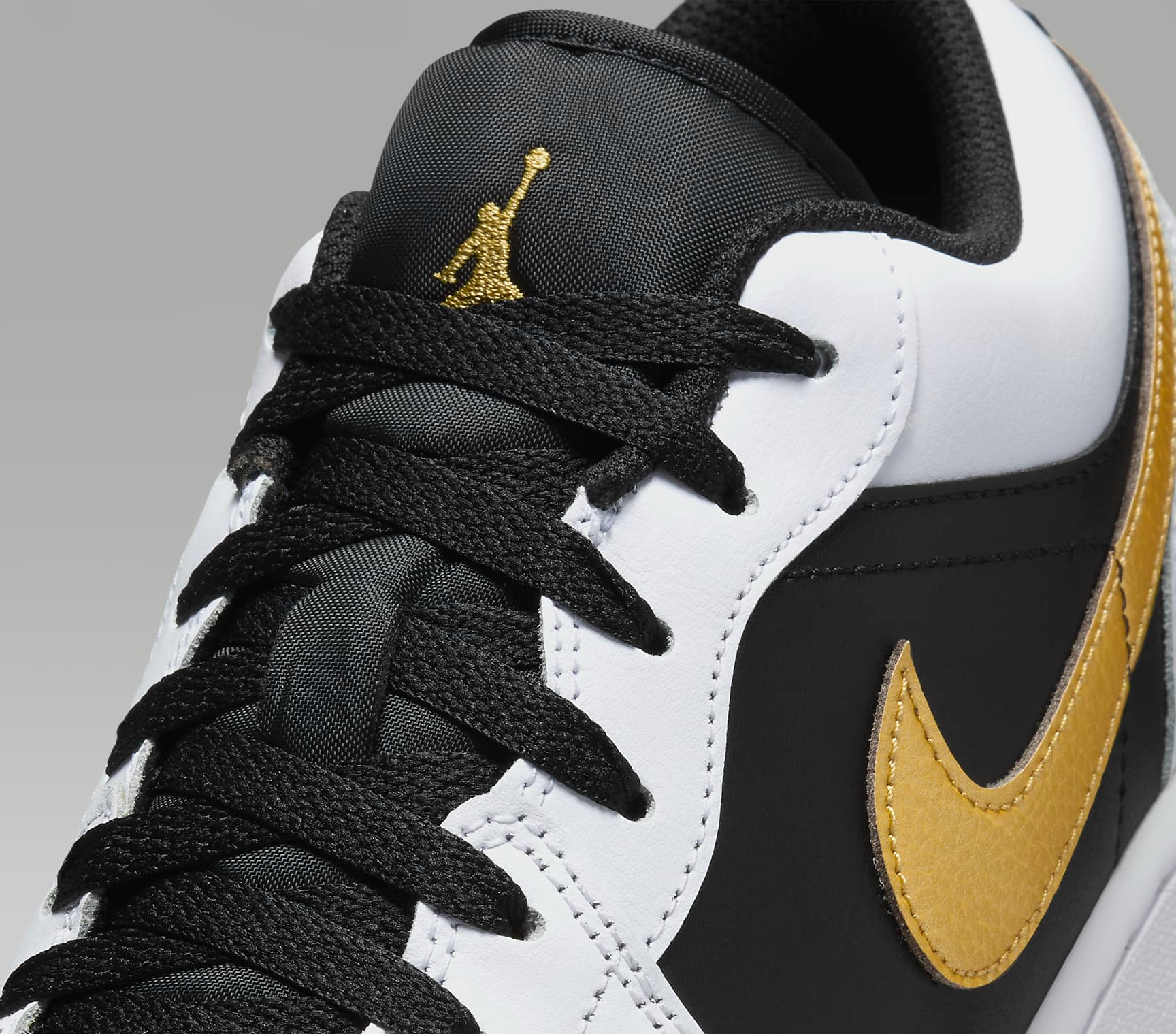 Giày Nike Air Jordan 1 Low ‘Gold Swoosh’ 553558-172 - Ảnh 5