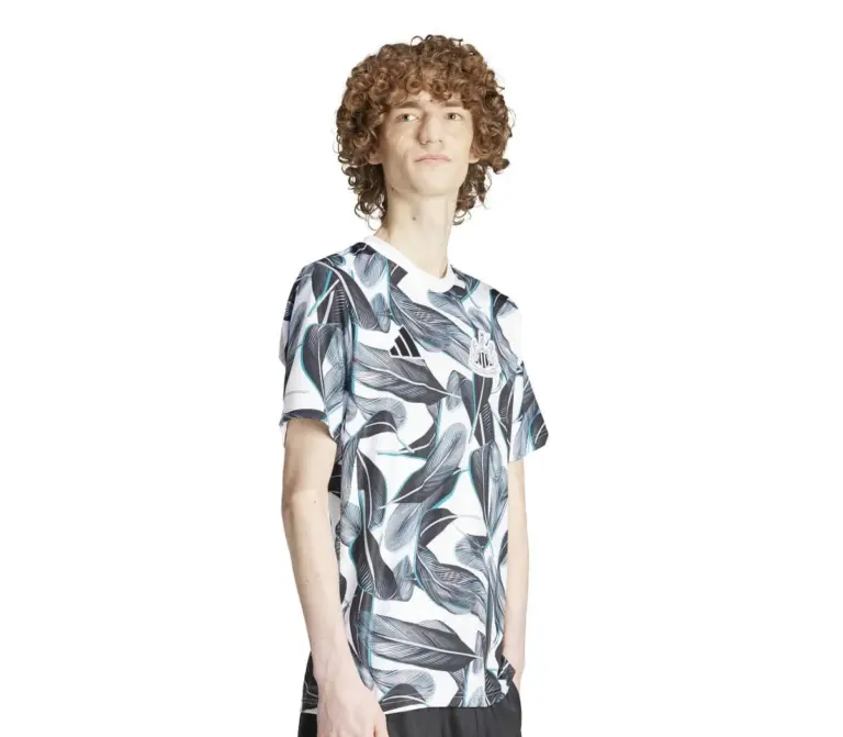 Alternative view of Áo Adidas Newcastle United FC Pre-Match Jersey ‘Green’ IZ3157