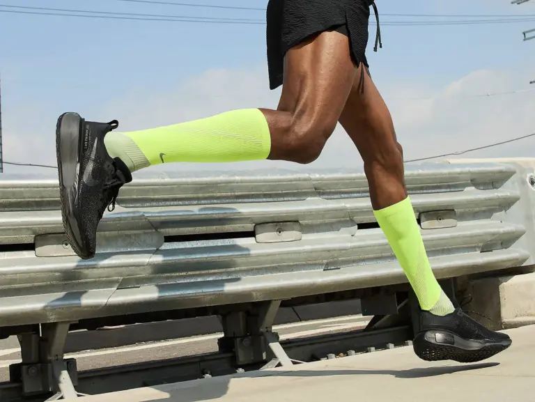Alternative view of Giày Nike ZoomX Invincible Run 3 ‘Black’ DR2615-005