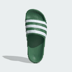 Alternative view of Dép Adidas Adilette 22 Slides ‘Preloved Green’ IG9260