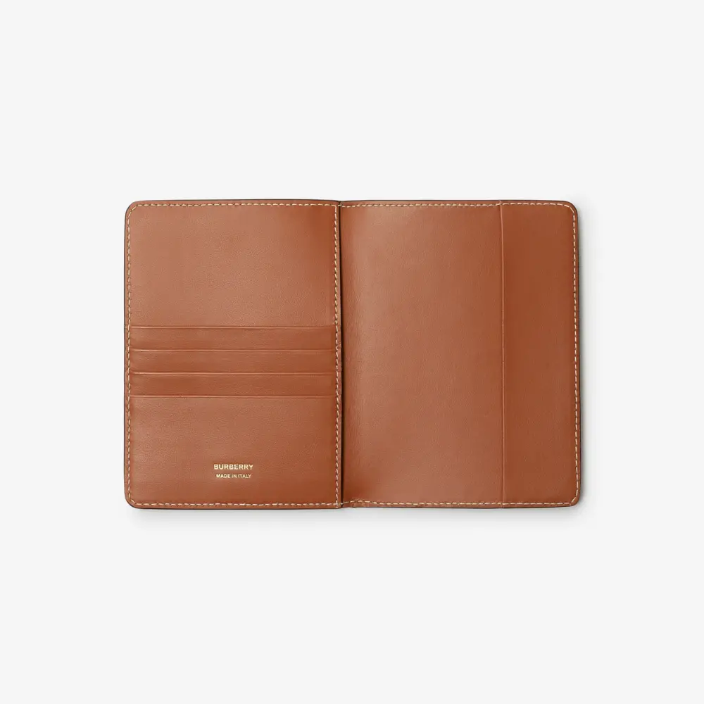 Alternative view of Ví Burberry Check Passport Holder ‘Beige’ 80739751