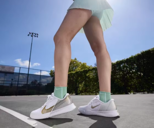 Alternative view of Giày Nike Court Air Zoom Vapor Pro ‘Gold Flair Pack’ FZ1555-100