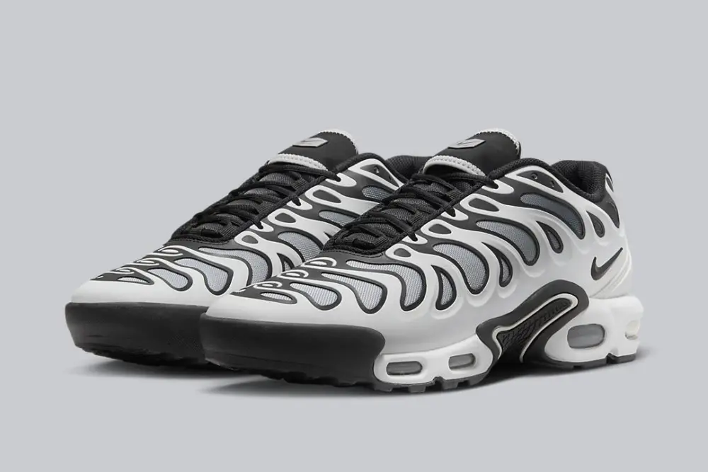 Alternative view of Giày Nike Air Max Plus Drift ‘Silver Black’ FD4290-101