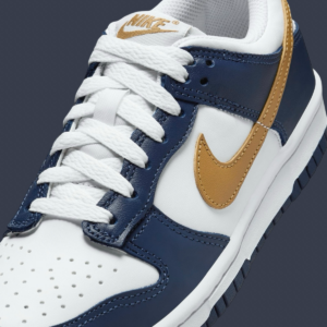 Alternative view of Giày Nike Dunk Low GS ‘Midnight Navy Wheat’ FB9109-111