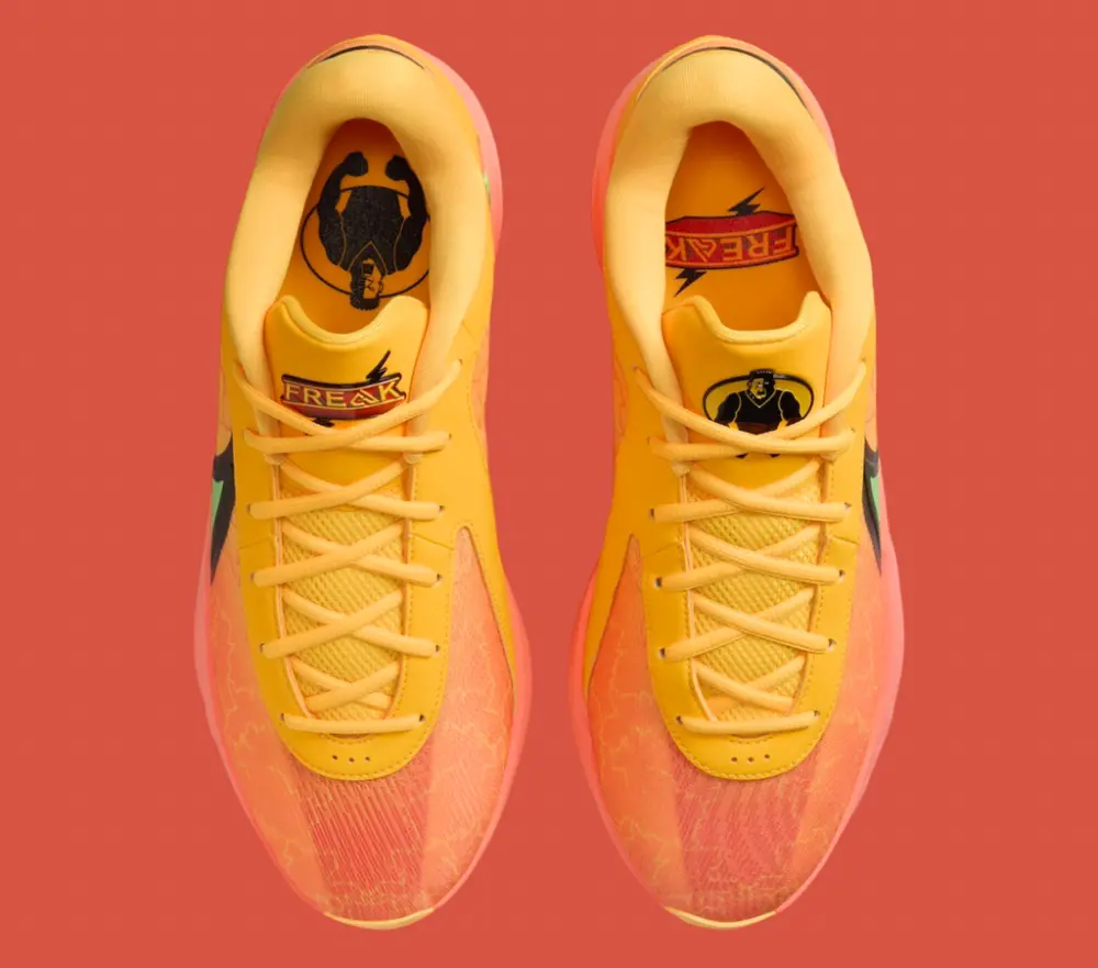 Alternative view of Giày Nike Air Zoom Freak 6 ‘Fright Night’ FJ7792-601