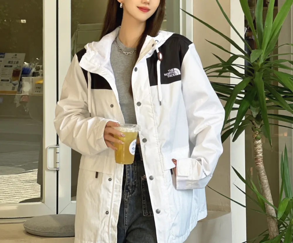 Alternative view of Áo The North Face Windbreaker ‘White’ NF0A81NO-FN4