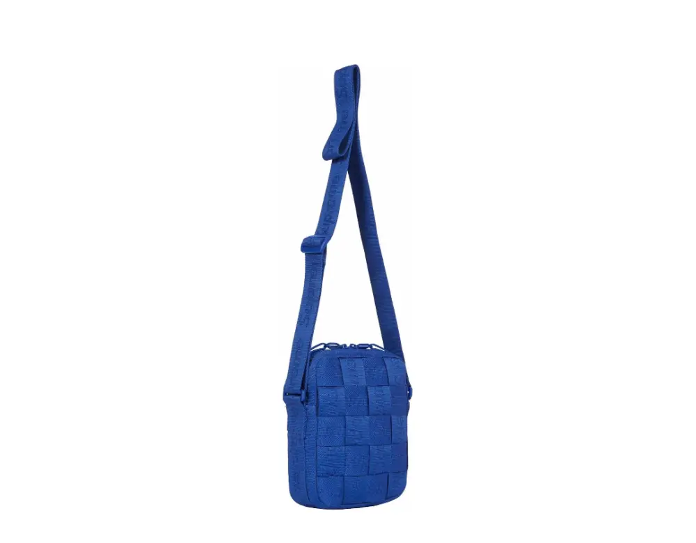 Alternative view of Túi Supreme Shoulder SS24 Bag ‘Blue’ SUP-SS24-526