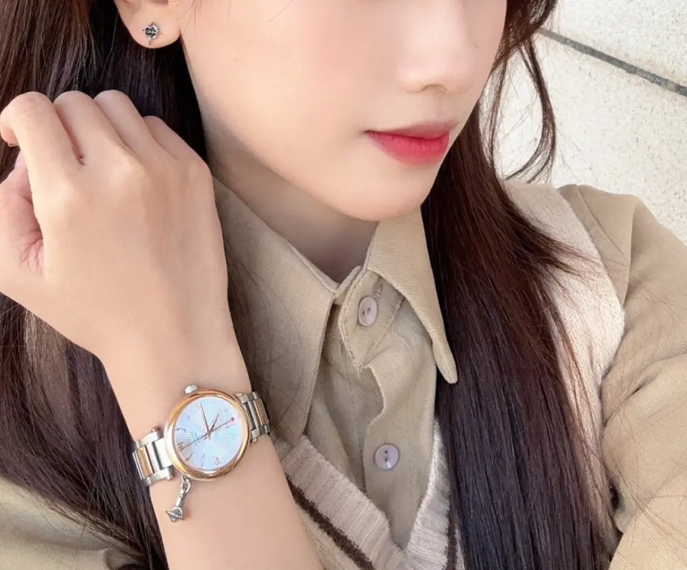 Alternative view of Đồng Hồ Vivienne Westwood 50 ‘Silver Brown’ DWVV006RSSL
