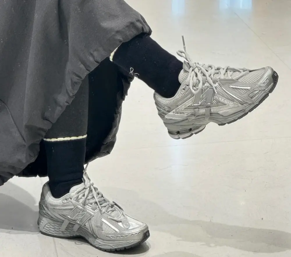 Alternative view of Giày New Balance 1906A ‘Grey’ M1906AG