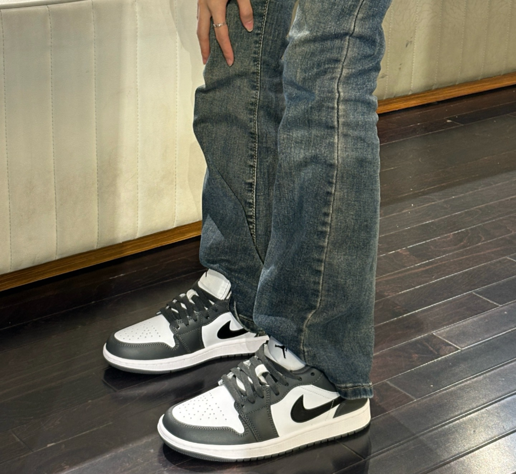 Giày Nike Air Jordan 1 Low GS ‘Iron Grey’ 553560-152 - Ảnh 3