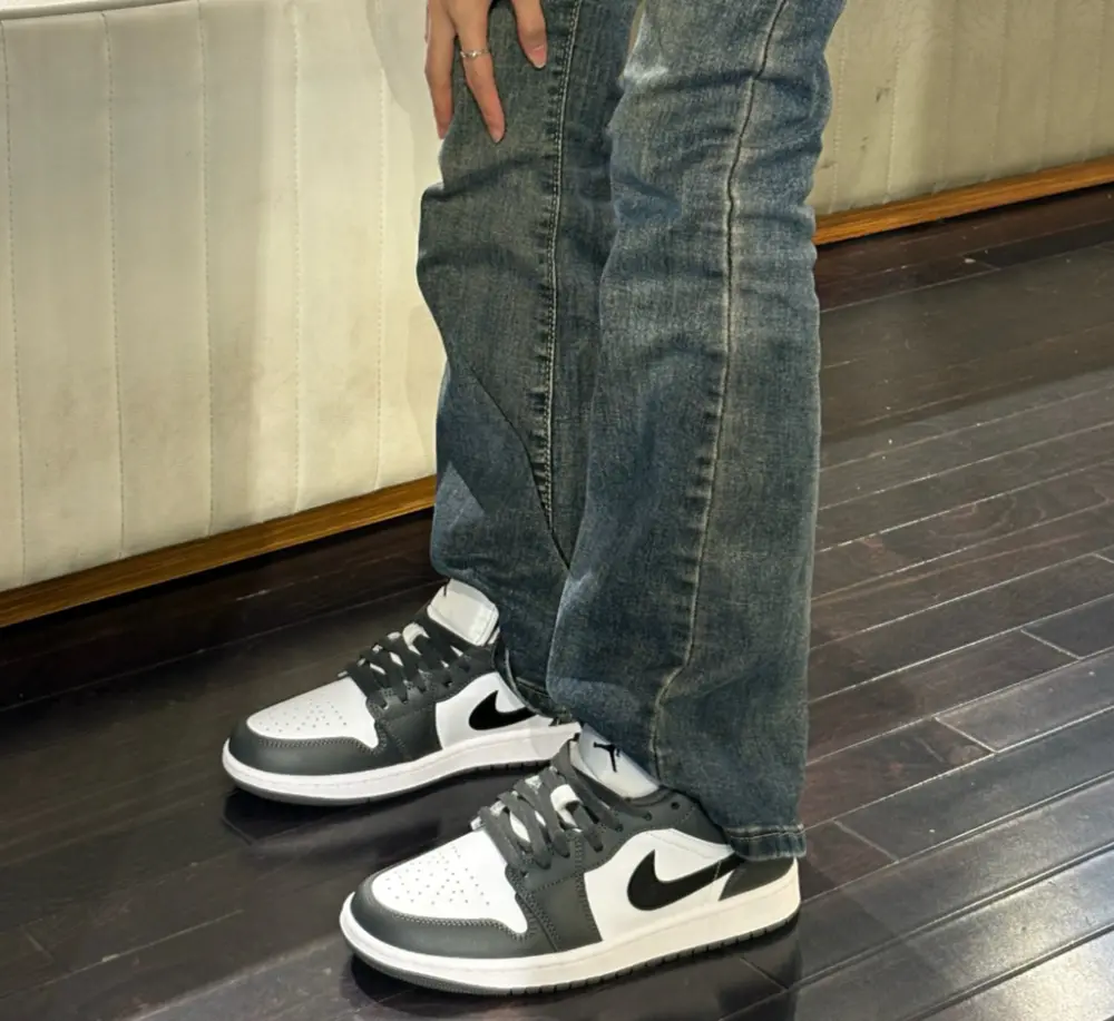 Giày Nike Air Jordan 1 Low GS ‘Iron Grey’ 553560-152 - Ảnh 3