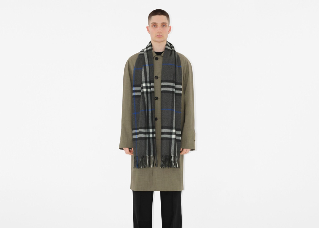 Khăn Burberry Wide Check Cashmere Scarf 'Dark Charcoal' 80952081 - Ảnh 3