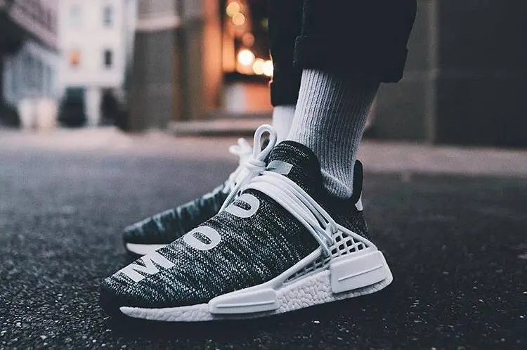 Alternative view of Giày Addias Pharrell x NMD Human Race Trail ‘Oreo’ AC7359