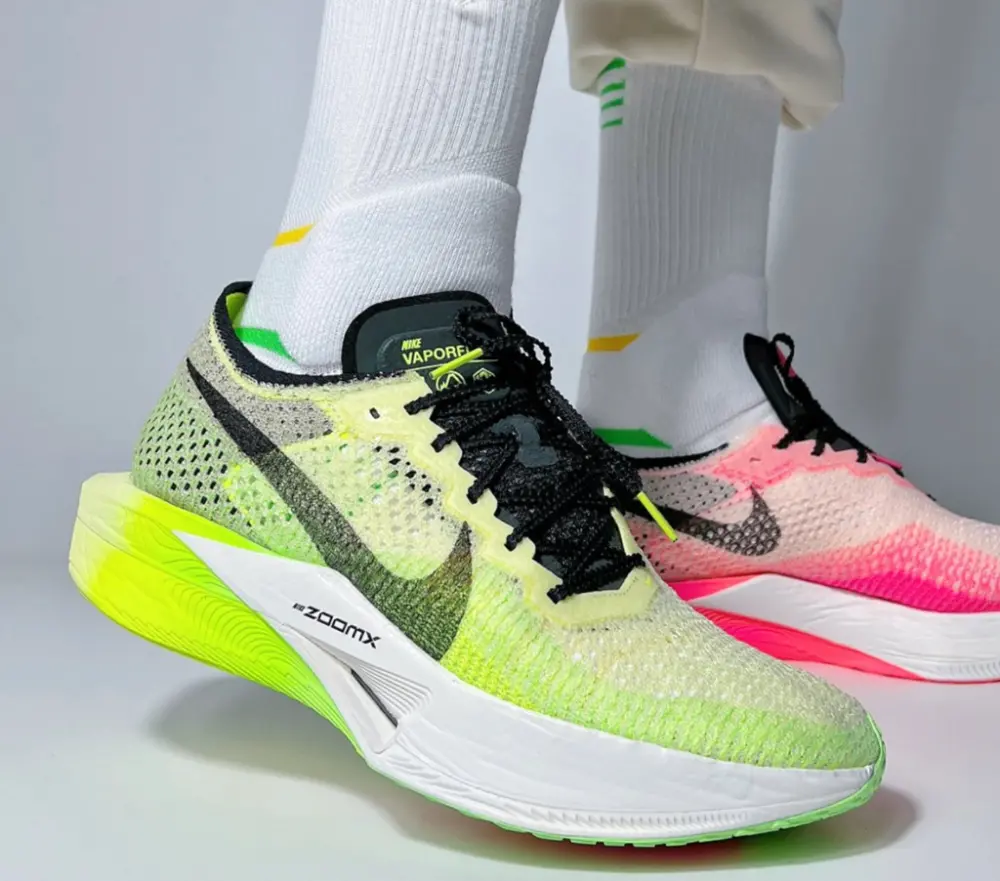 Alternative view of Giày Nike ZoomX Vaporfly 3 'Ekiden Pack' FQ8109-331
