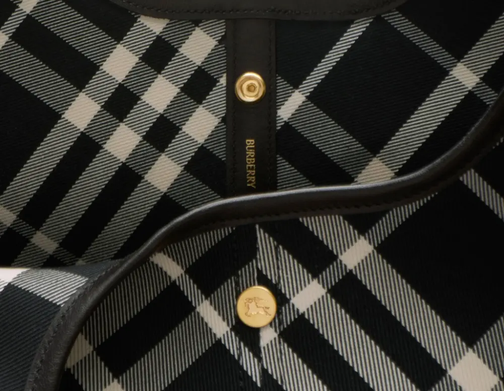 Túi Nữ Burberry Medium Check Tote 'Black' 80939781 - Ảnh 5