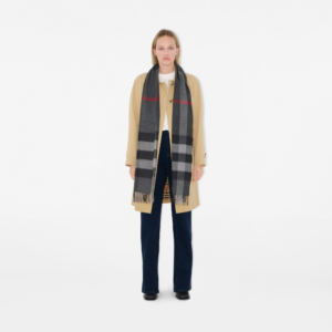 Alternative view of Khăn Burberry Check Cashmere Scarf 'Charcoal' 80155511