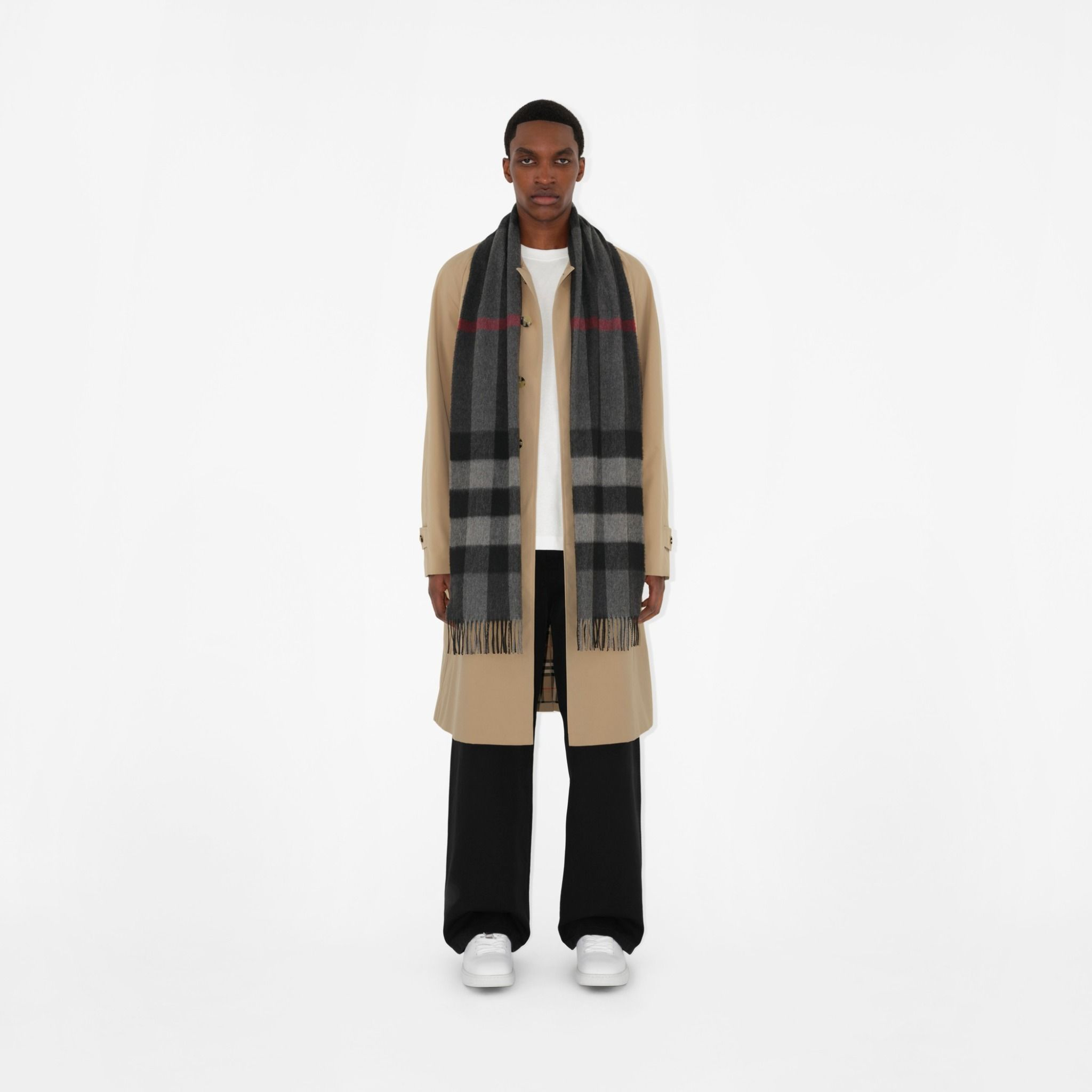 Khăn Burberry Check Cashmere Scarf 'Charcoal' 80155511 - Ảnh 3