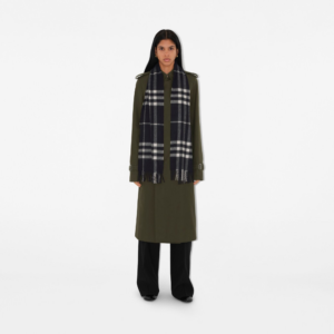 Alternative view of Khăn Burberry Check Cashmere Scarf 'Black' 80947411