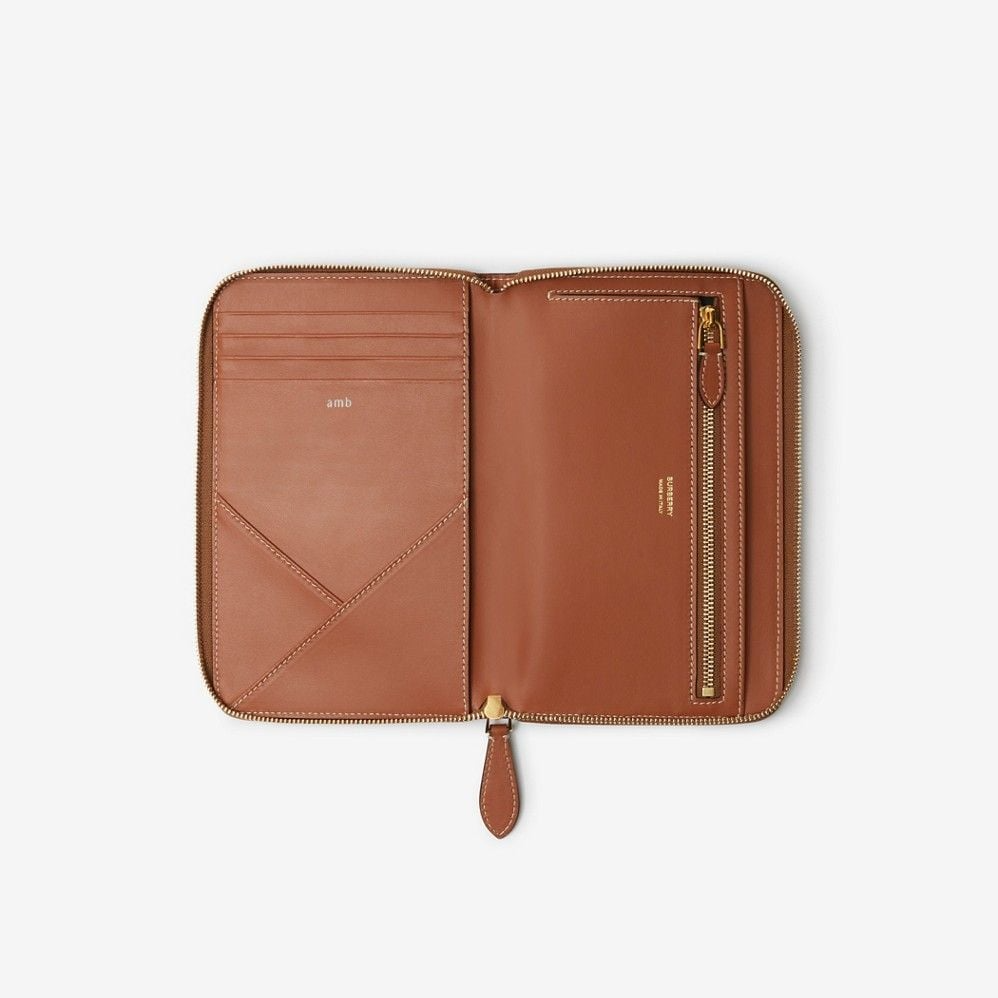 Ví Burberry Check Travel Wallet ‘Beige’ 80797111 - Ảnh 2