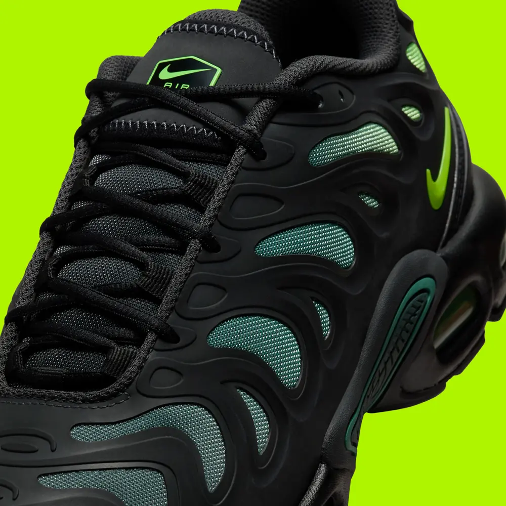 Giày Nike Air Max Plus Drift ‘Black Volt’ FD4290-006 - Ảnh 3