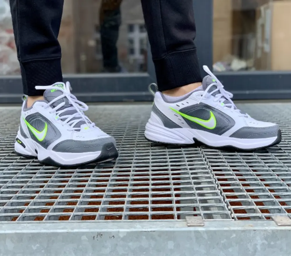 Alternative view of Giày Nike Air Monarch IV ‘White’ 415445-100