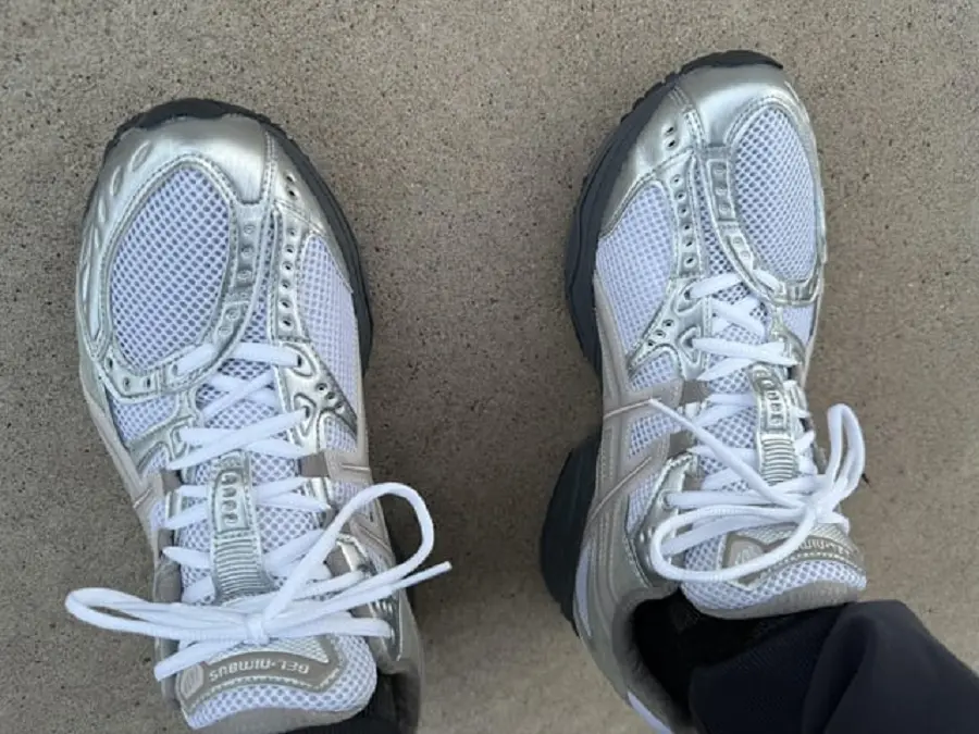 Alternative view of Giày Asics Gel-Nimbus 10.1 Kith 'White Morganite' 1203A723-100