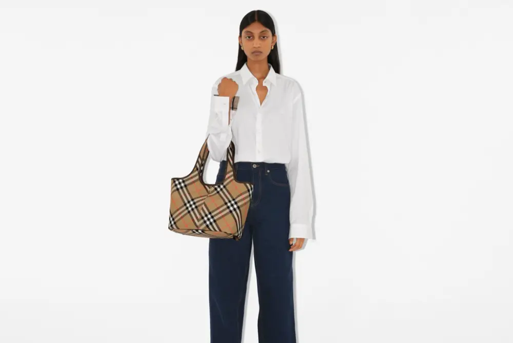 Alternative view of Túi Nữ Burberry Small Check Tote 'Sand' 80946851