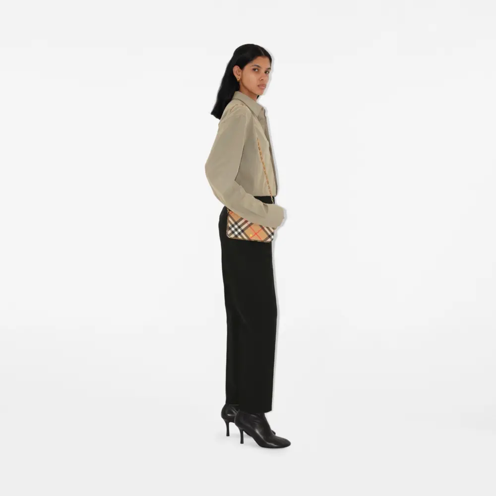 Alternative view of Ví Burberry Check Chain Strap Wallet ‘Sand’ 80951231