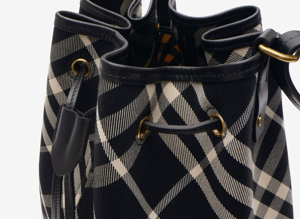 Túi Nữ Burberry Medium Check Bucket Bag 'Black' 80938711 - Ảnh 4