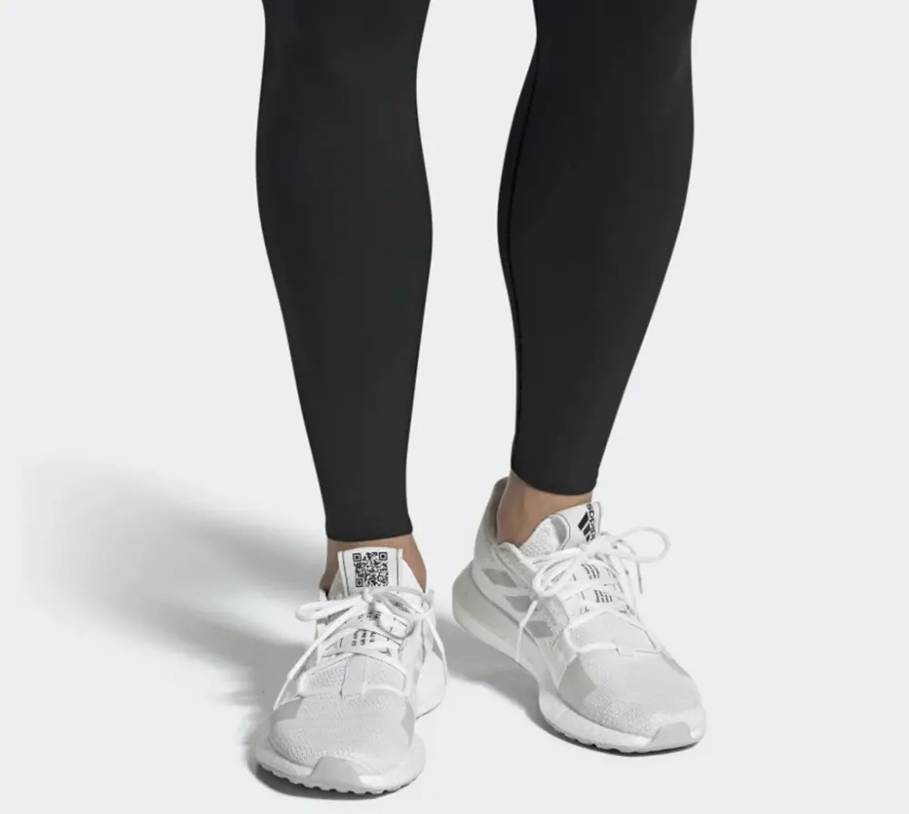 Alternative view of Giày Adidas Senseboost Go 'Cloud White' G26940